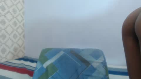 Raquel  online show from December 19, 12:12 pm