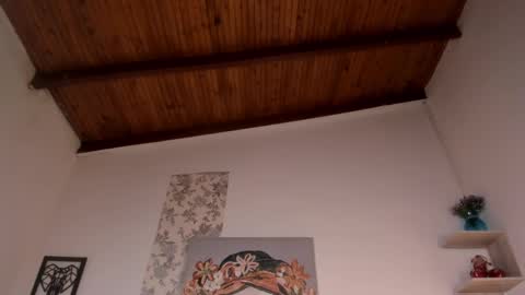 Snapshot of chantall_smith chatting on March 1, 2:13 pm online show from March 1, 2:13 pm