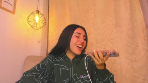 Snapshot of chantall_valkoba chatting on January 13, 10:36 am Chantall online show from January 13, 10:36 am