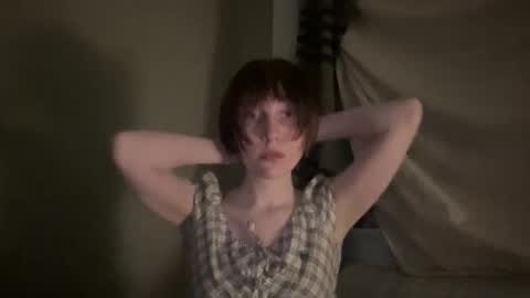 Snapshot of chantalnixxolee chatting on February 22, 4:46 am chantalnixxolee online show from February 22, 4:46 am