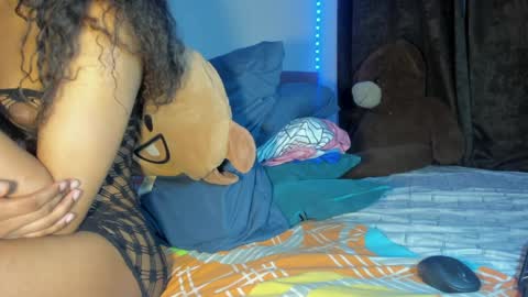 chantellebony online show from April 3, 6:55 am