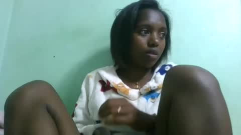 Snapshot of chanteuse655720 chatting on July 5, 5:53 pm chanteuse655720 online show from July 5, 5:53 pm