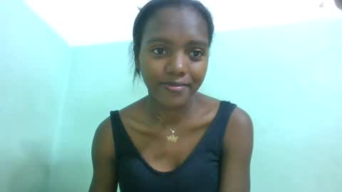 Snapshot of chanteuse655720 chatting on July 12, 7:32 am chanteuse655720 online show from July 12, 7:32 am