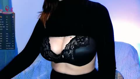 Snapshot of chaosvictoria chatting on September 9, 8:25 am ChaosVictoria online show from September 9, 8:25 am