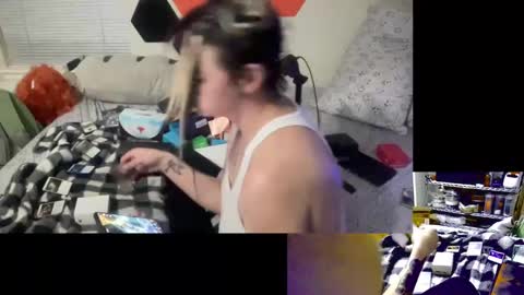 Snapshot of chapelwaste chatting on March 5, 4:24 am Chapel Waste online show from March 5, 4:24 am