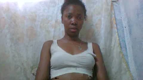 Snapshot of chariola0101 chatting on February 9, 9:16 am chariola0101 online show from February 9, 9:16 am