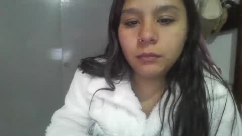 charis 2 online show from May 10, 3:01 am