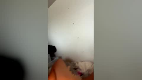 charl41209136 online show from April 2, 7:33 pm