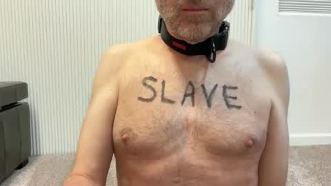 Snapshot of charles4002 chatting on January 6, 5:55 am charles4002 online show from January 6, 5:55 am