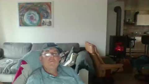 charles6064 online show from November 21, 11:53 am