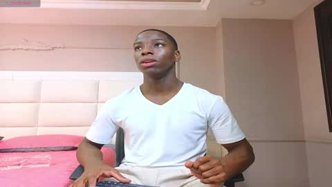 charlesbrown_ online show from October 28, 11:25 am