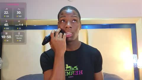 charlesbrown_ online show from November 27, 2:41 pm