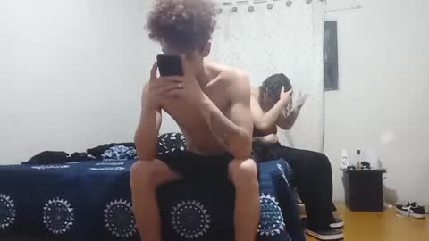 Snapshot of charleshache chatting on January 26, 12:26 am Charles online show from January 26, 12:26 am