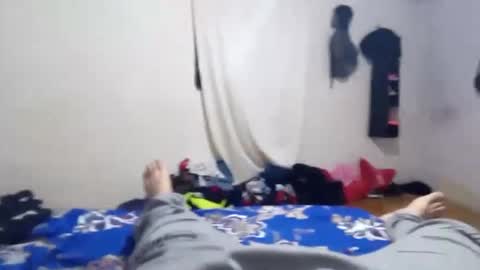 Snapshot of charleshache chatting on February 25, 12:14 am Charles online show from February 25, 12:14 am