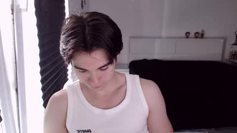 Snapshot of charleshanson69 chatting on September 19, 8:05 am charleshanson69 online show from September 19, 8:05 am