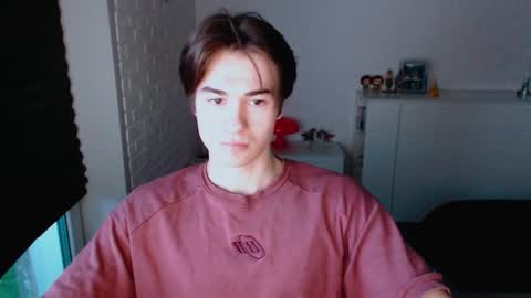 Snapshot of charleshanson69 chatting on October 11, 12:47 pm charleshanson69 online show from October 11, 12:47 pm