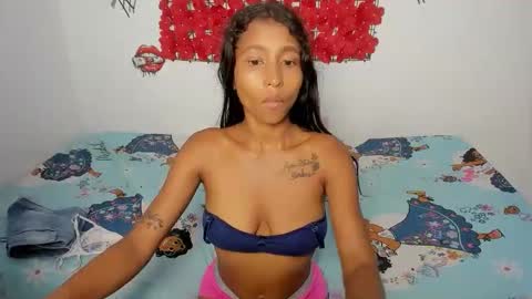 Snapshot of charley_hot chatting on February 25, 5:06 am charley_hot online show from February 25, 5:06 am