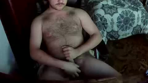 Snapshot of charlie7125 chatting on October 15, 5:07 am charlie7125 online show from October 15, 5:07 am