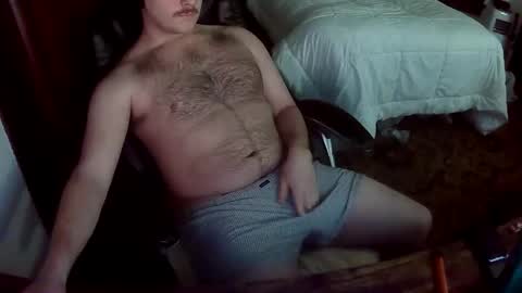 Snapshot of charlie7125 chatting on March 2, 4:47 am charlie7125 online show from March 2, 4:47 am