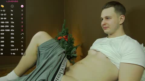 Charlie Smiley online show from January 3, 2:32 am