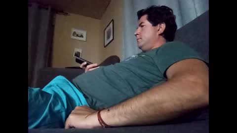 Snapshot of charlie_stone34 chatting on January 17, 2:50 am I am Charlie online show from January 17, 2:50 am