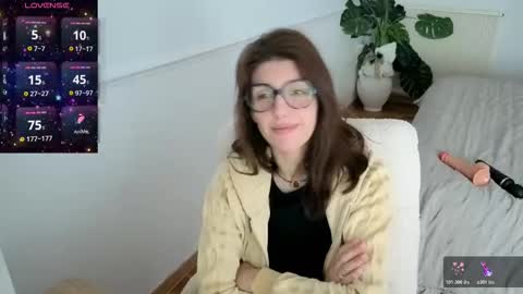 Snapshot of charlieangella chatting on March 13, 7:59 am Charlie online show from March 13, 7:59 am