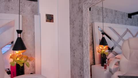 charliee_jhonson_ online show from February 16, 7:37 am