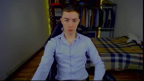 carlos reyes online show from February 11, 8:52 am