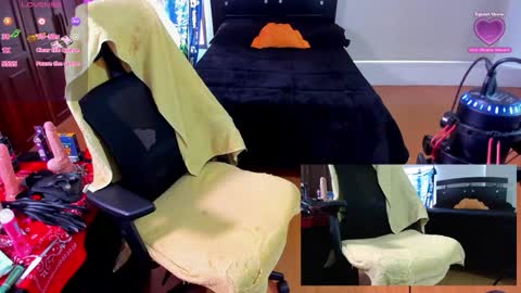 Charlie online show from December 13, 2:49 pm