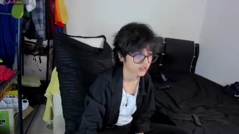 Snapshot of charlietaylorr__ chatting on July 21, 6:16 am Charlie online show from July 21, 6:16 am