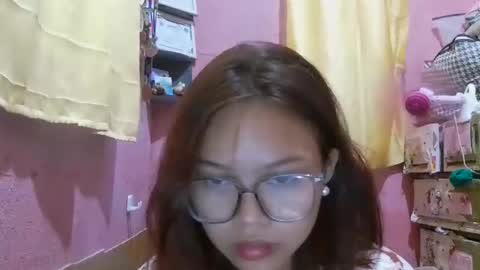 Sweetieeche online show from August 9, 3:08 am