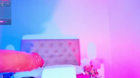 Snapshot of charlootteevans chatting on January 22, 4:13 am Charloott Evans online show from January 22, 4:13 am