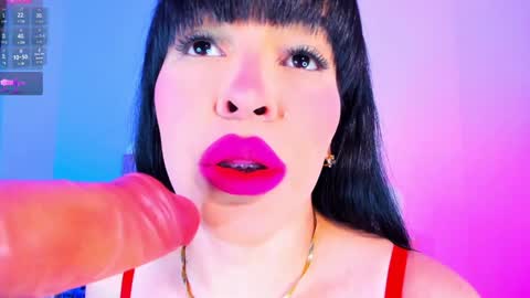 Snapshot of charlootteevans chatting on February 1, 2:37 am Charloott Evans online show from February 1, 2:37 am