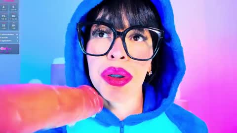 Snapshot of charlootteevans chatting on February 18, 4:48 am Charloott Evans online show from February 18, 4:48 am