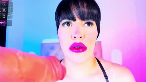 Snapshot of charlootteevans chatting on February 21, 3:01 am Charloott Evans online show from February 21, 3:01 am