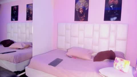 charlot_vega_ online show from November 15, 10:34 am