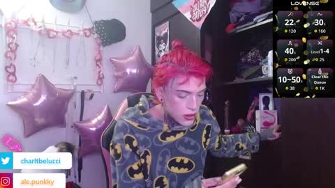 Snapshot of charlotbelucci_ chatting on February 26, 10:03 am Ale punky online show from February 26, 10:03 am