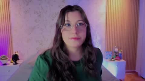 You honey online show from May 15, 11:39 am