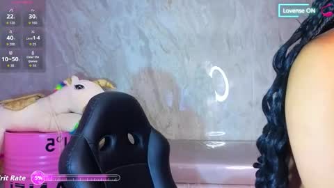 Snapshot of charlote_fun_a chatting on March 12, 12:55 pm Charlote online show from March 12, 12:55 pm