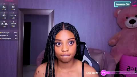 Snapshot of charlote_fun_a chatting on May 16, 1:13 am Charlote online show from May 16, 1:13 am