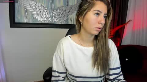 Snapshot of charlote_horny chatting on September 19, 11:44 am Charlote online show from September 19, 11:44 am