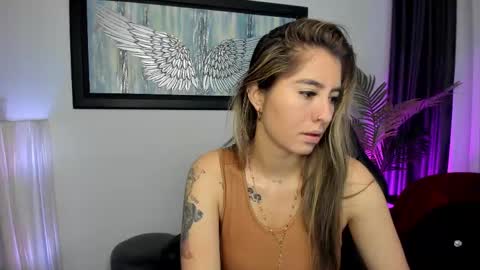 Snapshot of charlote_horny chatting on September 25, 11:36 am Charlote online show from September 25, 11:36 am