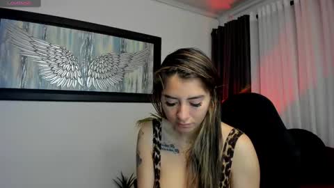 Snapshot of charlote_horny chatting on October 4, 11:41 am Charlote online show from October 4, 11:41 am