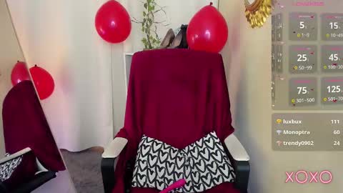 Snapshot of charloteflorence chatting on March 2, 3:24 am Helen My schedule this week MondayTuesdayWednesdaySaturdaySunday online show from March 2, 3:24 am