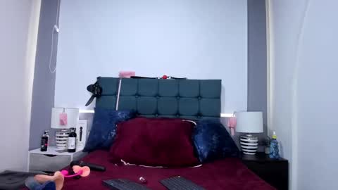 Snapshot of charlott_lens chatting on September 8, 5:45 pm Charlott online show from September 8, 5:45 pm