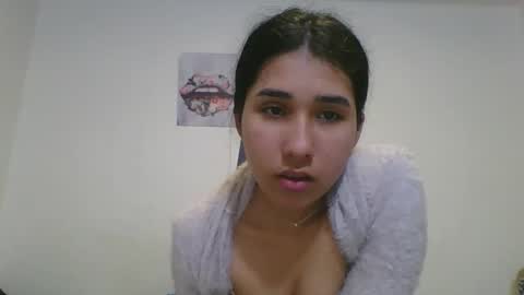 karinaa independent model online show from January 13, 8:48 pm