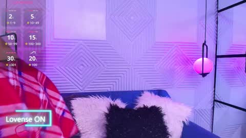 Snapshot of charlotte_2015 chatting on October 27, 11:03 am ambar online show from October 27, 11:03 am