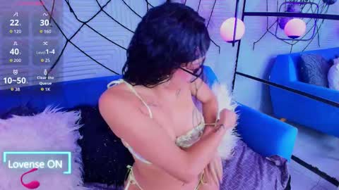 Snapshot of charlotte_2015 chatting on October 28, 11:03 am ambar online show from October 28, 11:03 am