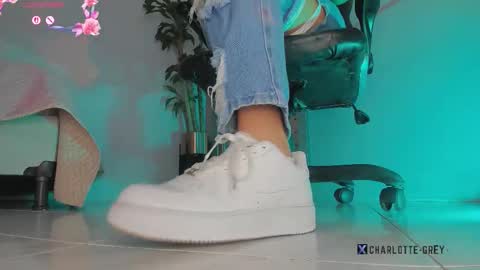 Snapshot of charlotte__grey chatting on February 25, 8:18 pm charlotte grey online show from February 25, 8:18 pm