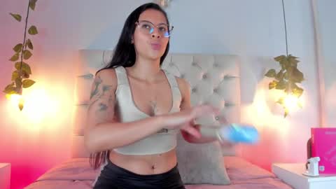 Sofia online show from May 31, 3:47 am